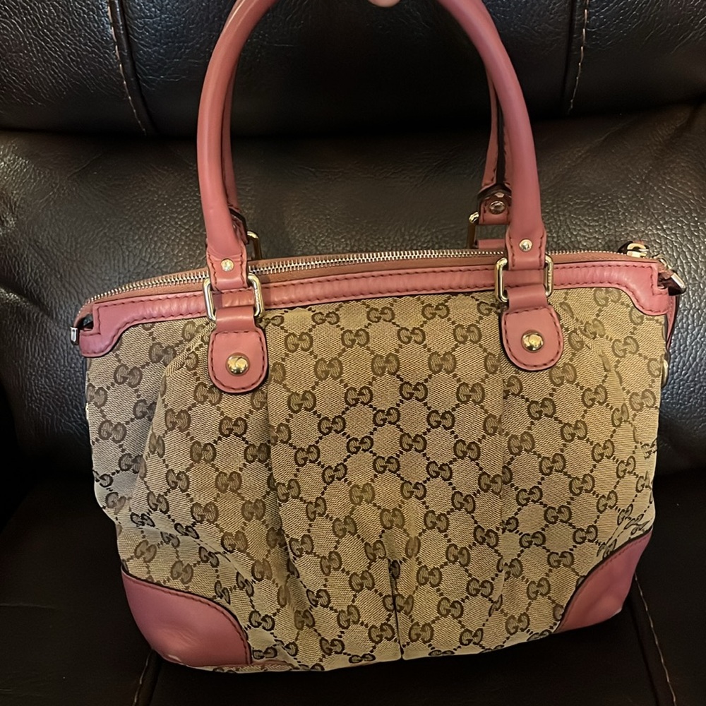 Gucci GG Monogram logo Sukey Top Handle crossbody bag - Picture 5 of 13